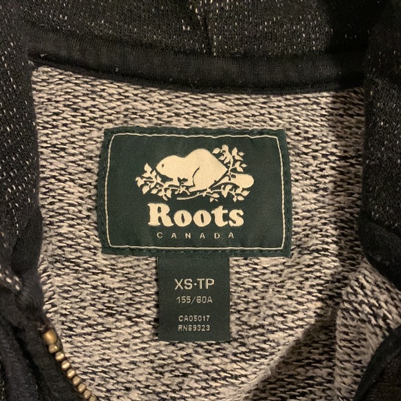 Roots zip up black/salt & pepper sweater - Picture 2 of 2